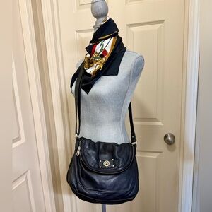 Marc Jacobs Italian Lambskin Leather Crossbody/Shoulder Bag💗